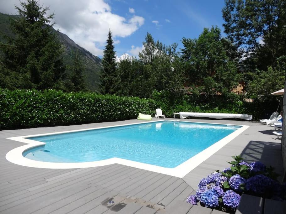 Le 102. 3 Chambres. Terrasse. Parking. Wifi * Cauterets