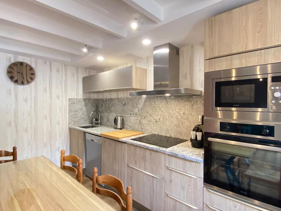 Apartment Le 102. 3 Chambres. Terrasse. Parking. Wifi